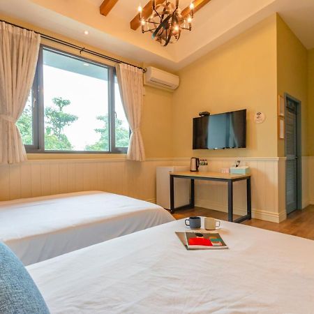 羅東夜市舒果shugo B&B 近清溝夜市 國旅卡特約店 配合手作早餐店及租車行 Luodong Exterior foto